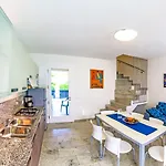 Begonie-2 By Interhome Ferienhaus *